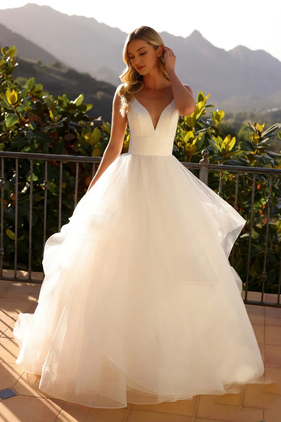 A-Line Spaghetti Strap Floor-Length Wedding Dress - Yihuiw by Yihuiw