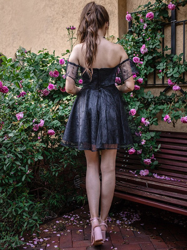 A-Line/Princess Off-the-Shoulder Sleeveless Short/Mini Chiffon Homecoming Dresses by YiHuiw