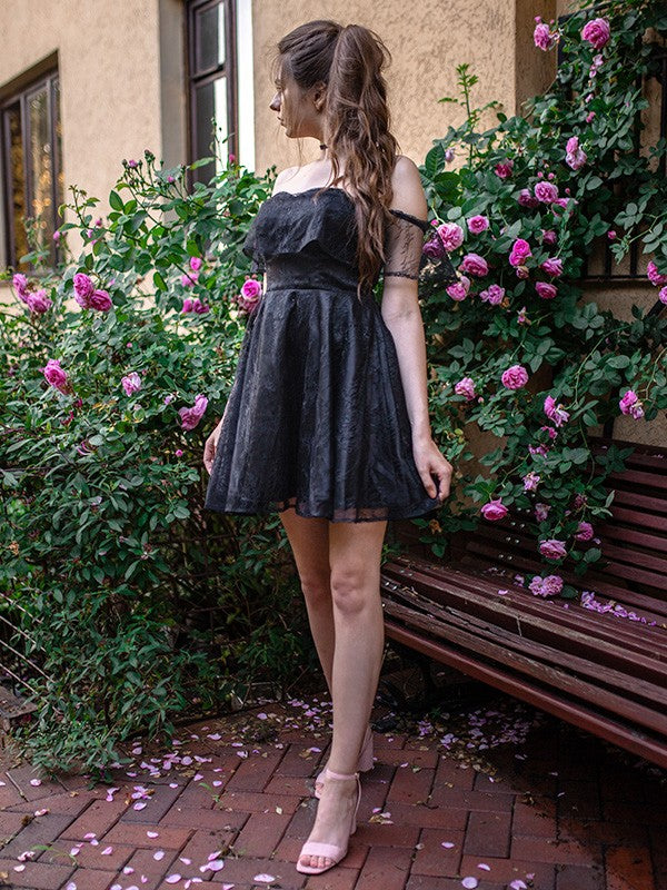 A-Line/Princess Off-the-Shoulder Sleeveless Short/Mini Chiffon Homecoming Dresses by YiHuiw