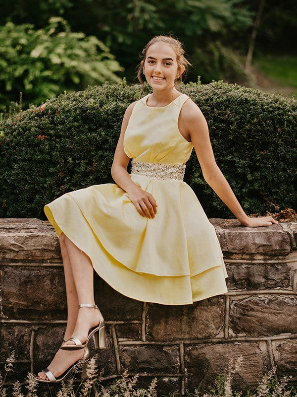 A-Line/Princess Satin Beading Scoop Sleeveless Short/Mini Homecoming Dresses by YiHuiw