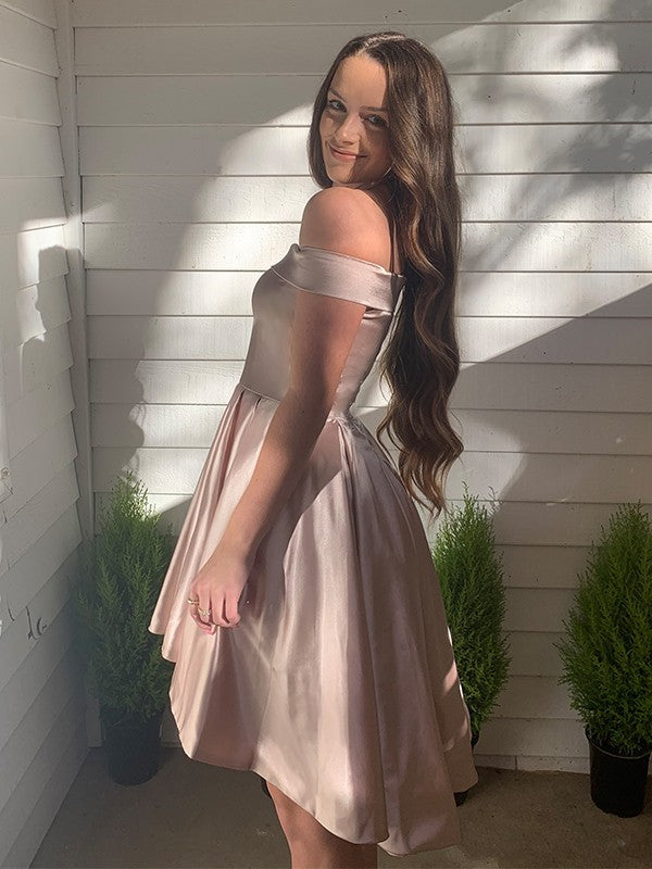 A-Line/Princess Off-the-Shoulder Satin Sleeveless Ruffles Short/Mini Homecoming Dresses by YiHuiw