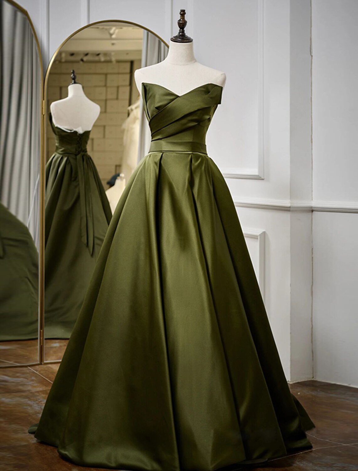 A-Line Evening Gown Sexy Dress Formal Floor Length Sleeveless Strapless Satin with Pleats Strappy by YiHuiw