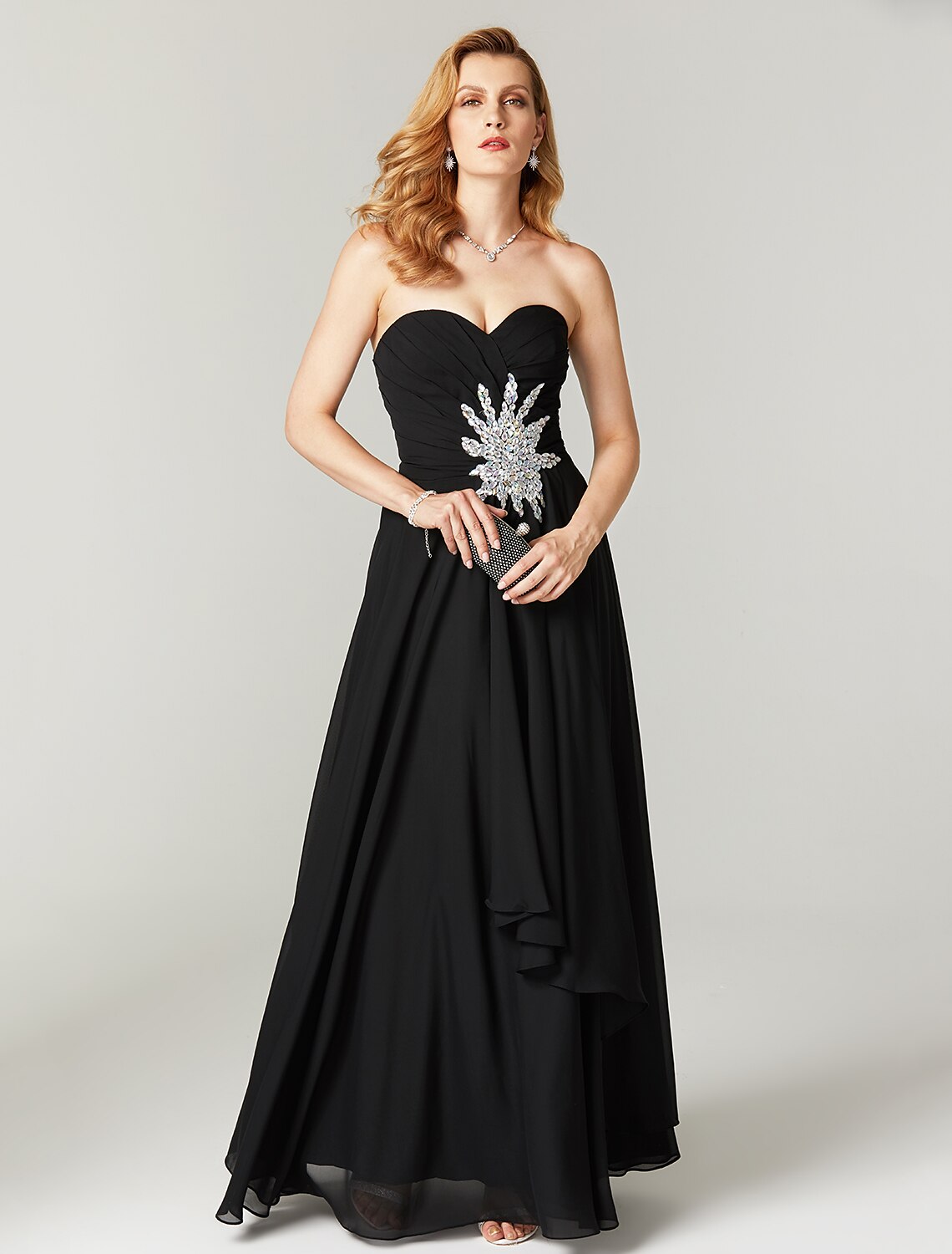Sheath / Column Minimalist Dress Holiday Cocktail Party Floor Length Sleeveless Sweetheart Chiffon with Criss Cross Pleats Crystals by YiHuiw