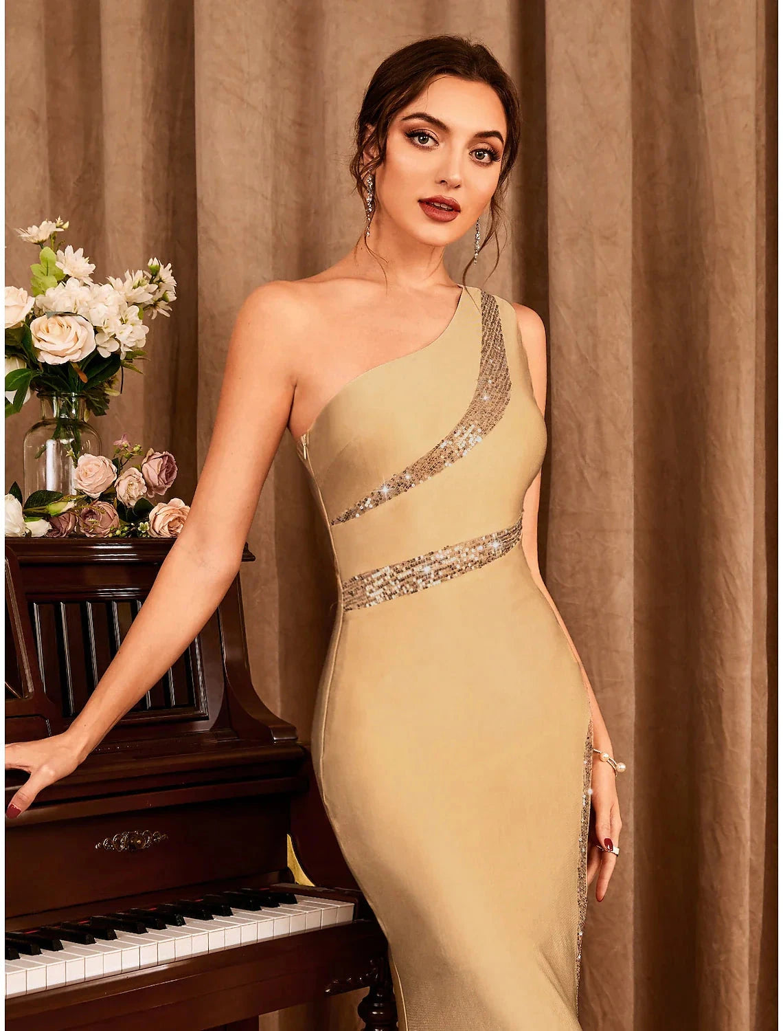 Mermaid / Trumpet Party Dresses Sexy Dress Wedding Party Semi Formal Floor Length Sleeveless One Shoulder Satin with Glitter by YiHuiw