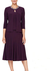 A-Line Mother of the Bride Dress Wedding Guest Elegant Petite Jewel Neck Knee Length  Fabric 3/4 Length Sleeve with Pleats Crystals