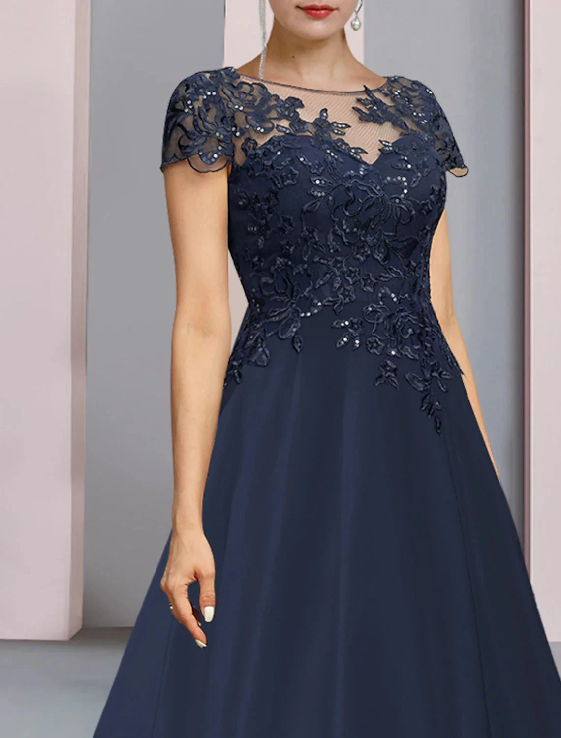 A-Line Mother of the Bride Dress Formal Wedding Guest Party Elegant Scoop Neck Sweep / Brush Train Satin Lace Short Sleeve with Sequin Appliques by YiHuiw