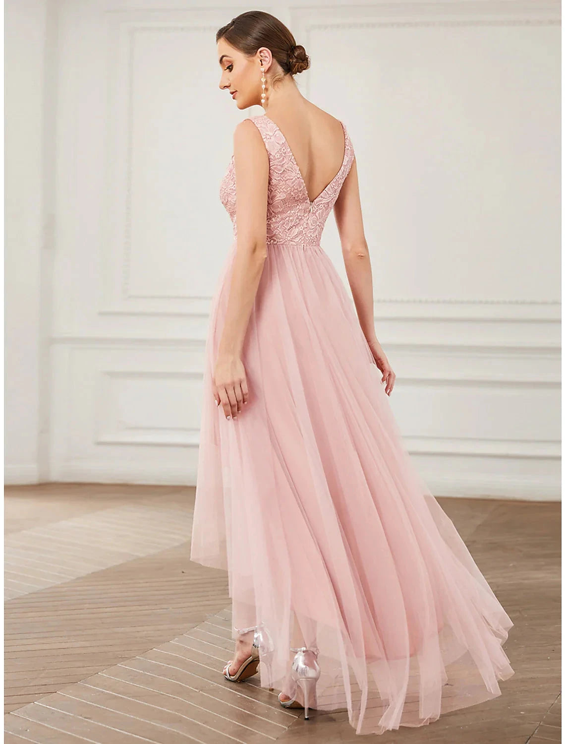 A-Line Bridesmaid Dress V Neck Sleeveless Elegant Short / Mini Lace / Tulle with Draping / Ruching by YiHuiw