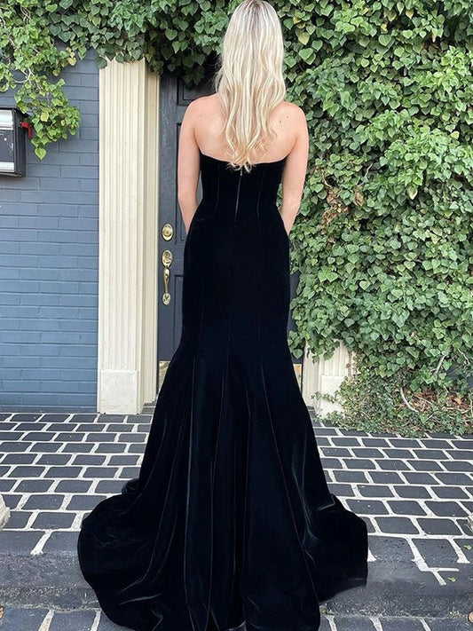 Trumpet/Mermaid Velvet Strapless Sleeveless Sweep/Brush Train Dresses by YiHuiw