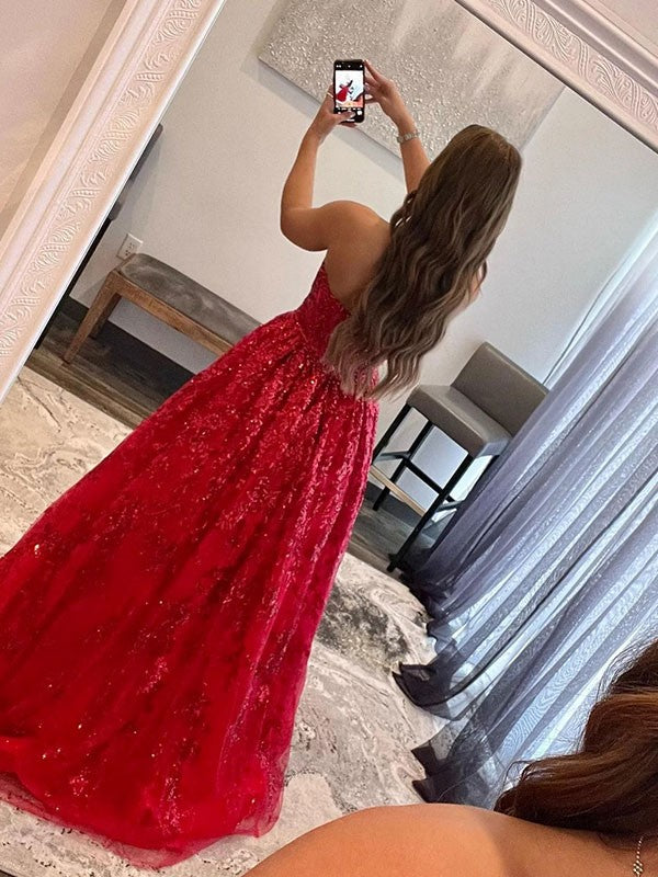 A-Line/Princess Tulle Applique Strapless Sleeveless Sweep/Brush Train Dresses by YiHuiw