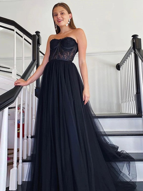 A-Line/Princess Tulle Lace Strapless Sleeveless Sweep/Brush Train Dresses by YiHuiw