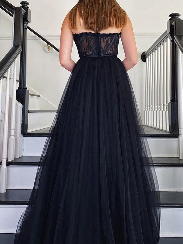 A-Line/Princess Tulle Lace Strapless Sleeveless Sweep/Brush Train Dresses by YiHuiw