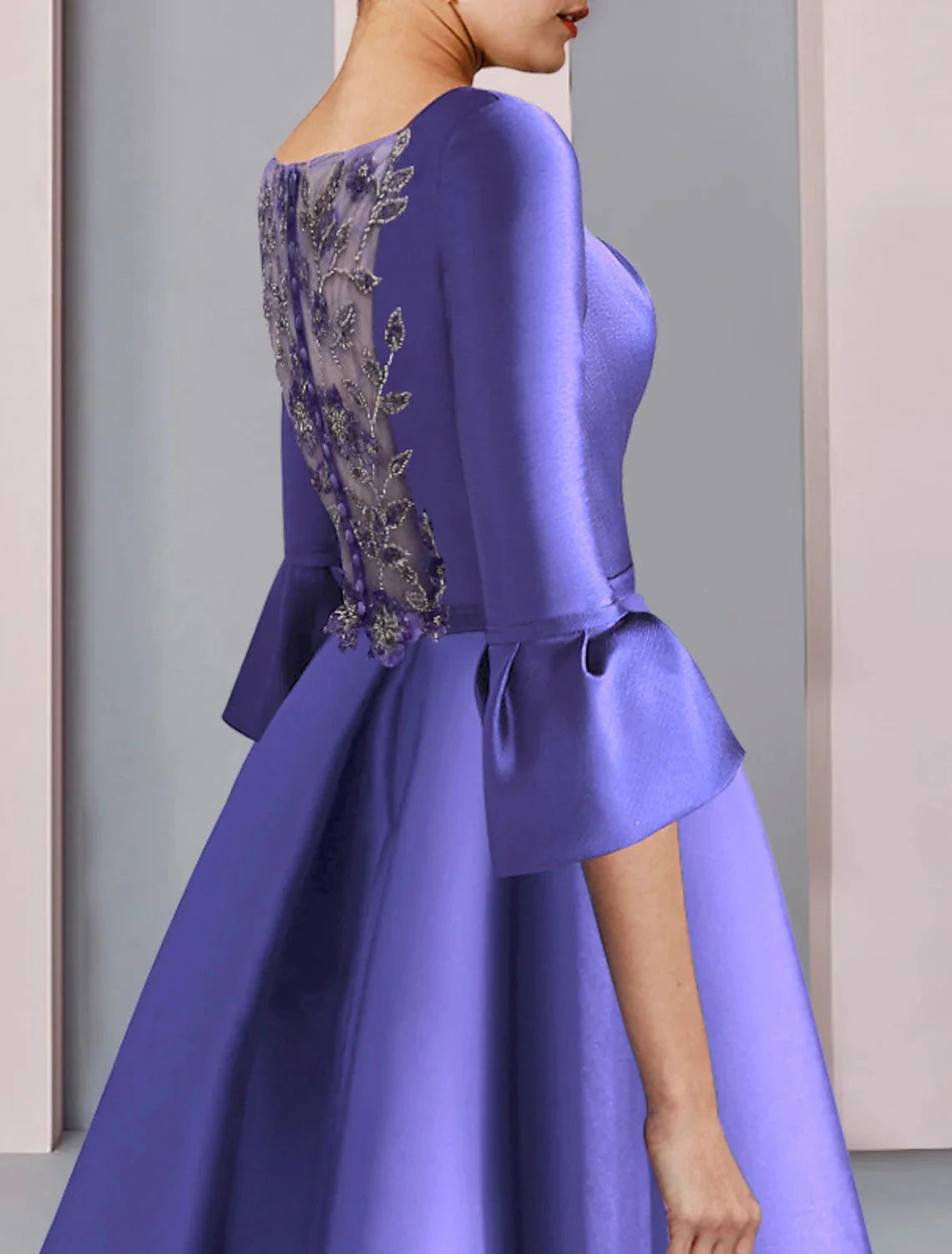 A-Line Mother of the Bride Dress Formal Party Elegant Scoop Neck Floor Length Satin 3/4 Length Sleeve with Bow(s) Pleats Embroidery by YiHuiw