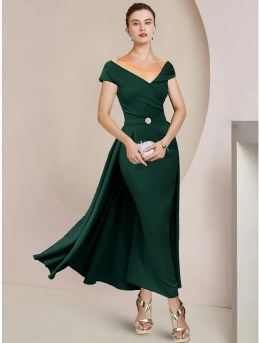 Sheath / Column Mother of the Bride Dress Wedding Guest Party Elegant V Neck Ankle Length  Fabric Short Sleeve with Pleats Crystal Brooch