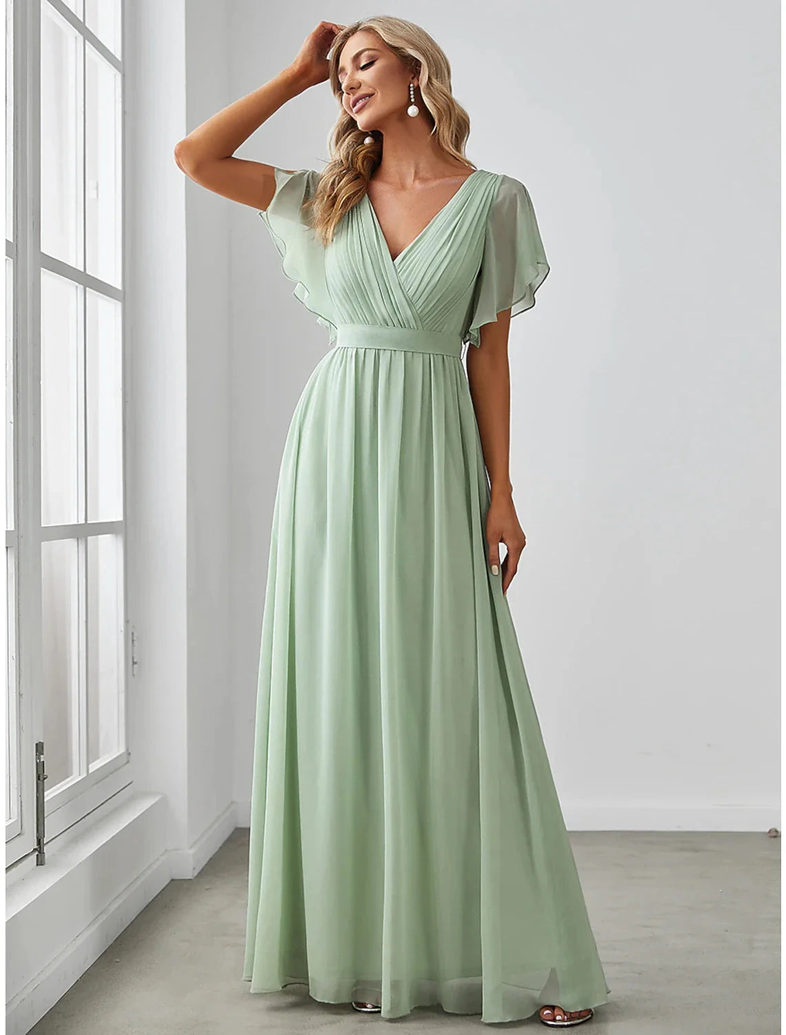 A-Line Bridesmaid Dress V Neck Short Sleeve Elegant Chiffon with Ruffles / Solid Color by YiHuiw