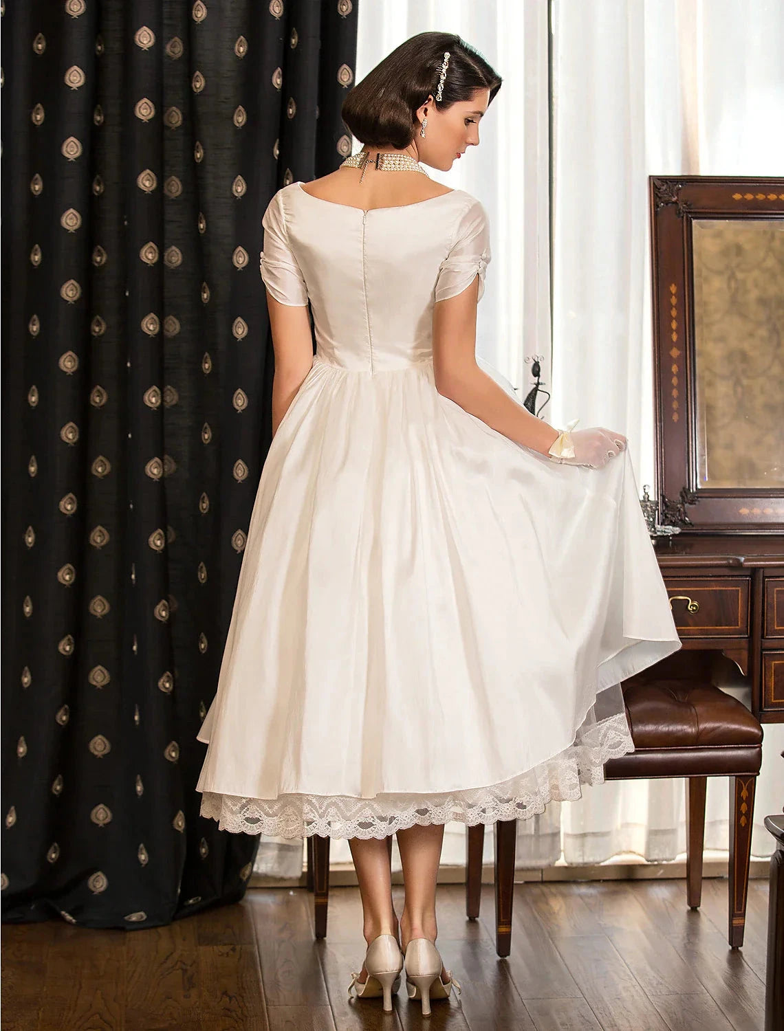 Reception Wedding Dresses Vintage 1940s / 1950s Little White Dresses A-Line V Neck Short Sleeve Tea Length Satin Bridal Gowns With Lace Criss Cross Summer Fall Wedding Party Women's Clothing by YiHuiw