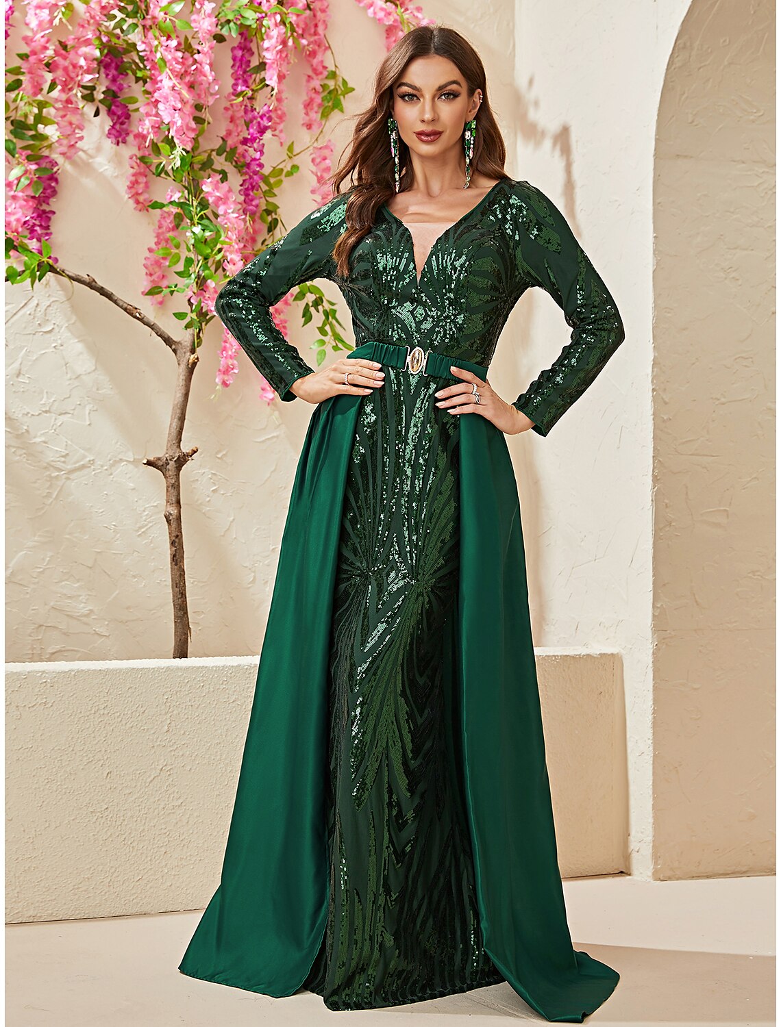 Mermaid / Trumpet Evening Gown Sparkle & Shine Dress Formal Wedding Sweep / Brush Train Long Sleeve V Neck Detachable Polyester with Sequin Overskirt by YiHuiw