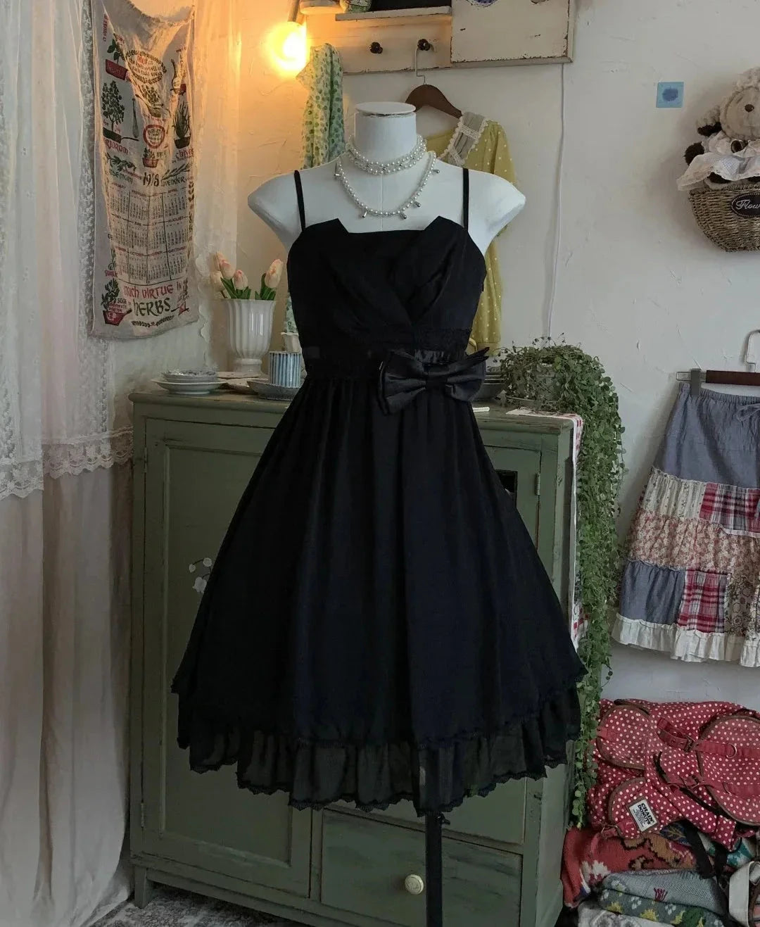sweet cute short chiffon exquisite lace bow tie homecoming dress simple gentle atmospheric and unique desi Bring summer colors to enhance whiteness by YiHuiw