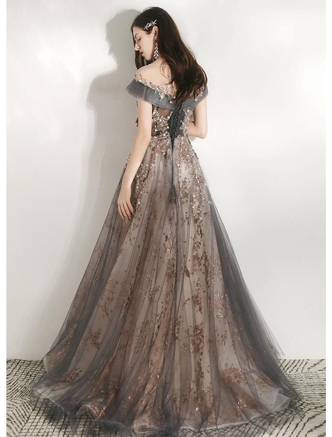 A-Line Bridesmaid Dress Jewel Neck Short Sleeve Beautiful Back Floor Length Tulle with Crystals / Bandage by YiHuiw