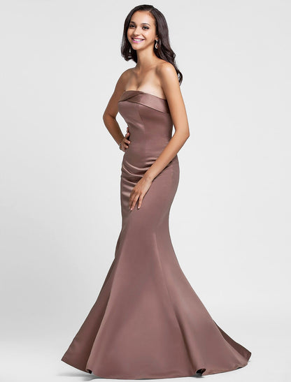 Mermaid / Trumpet Bridesmaid Dress Strapless Sleeveless Floor Length Satin with Side Draping by YiHuiw