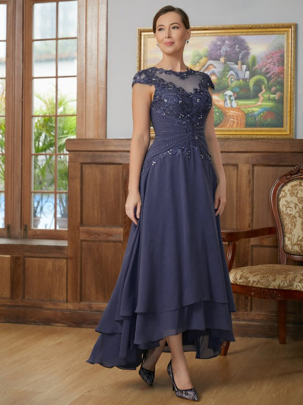 A-Line/Princess Chiffon Applique Scoop Short Sleeves Asymmetrical Mother of the Bride Dresses by YiHuiw