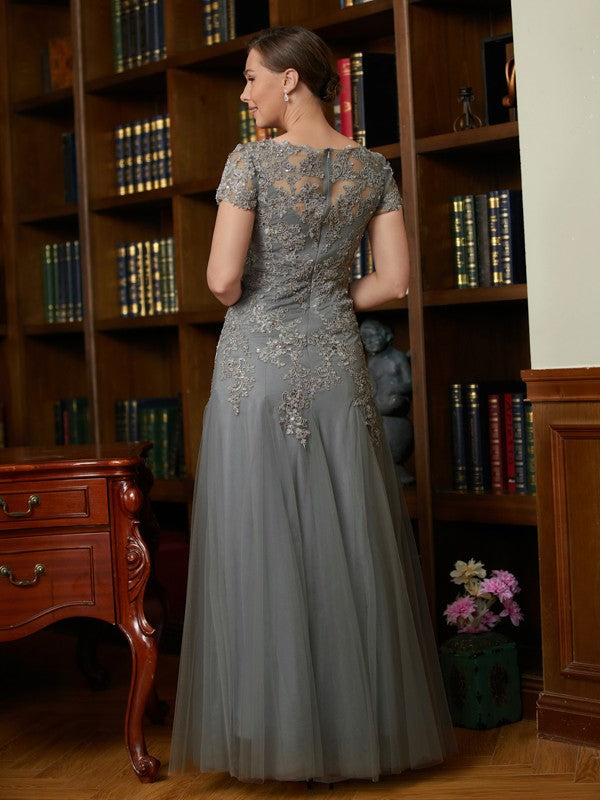 A-Line/Princess Tulle Lace Scoop Short Sleeves Floor-Length Mother of the Bride Dresses by YiHuiw
