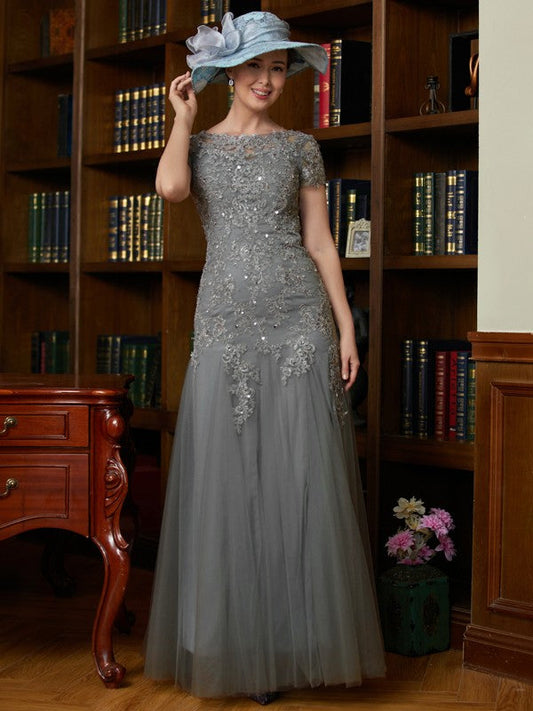 A-Line/Princess Tulle Lace Scoop Short Sleeves Floor-Length Mother of the Bride Dresses by YiHuiw