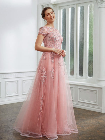 A-Line/Princess Tulle Applique Bateau Short Sleeves Floor-Length Dresses by YiHuiw