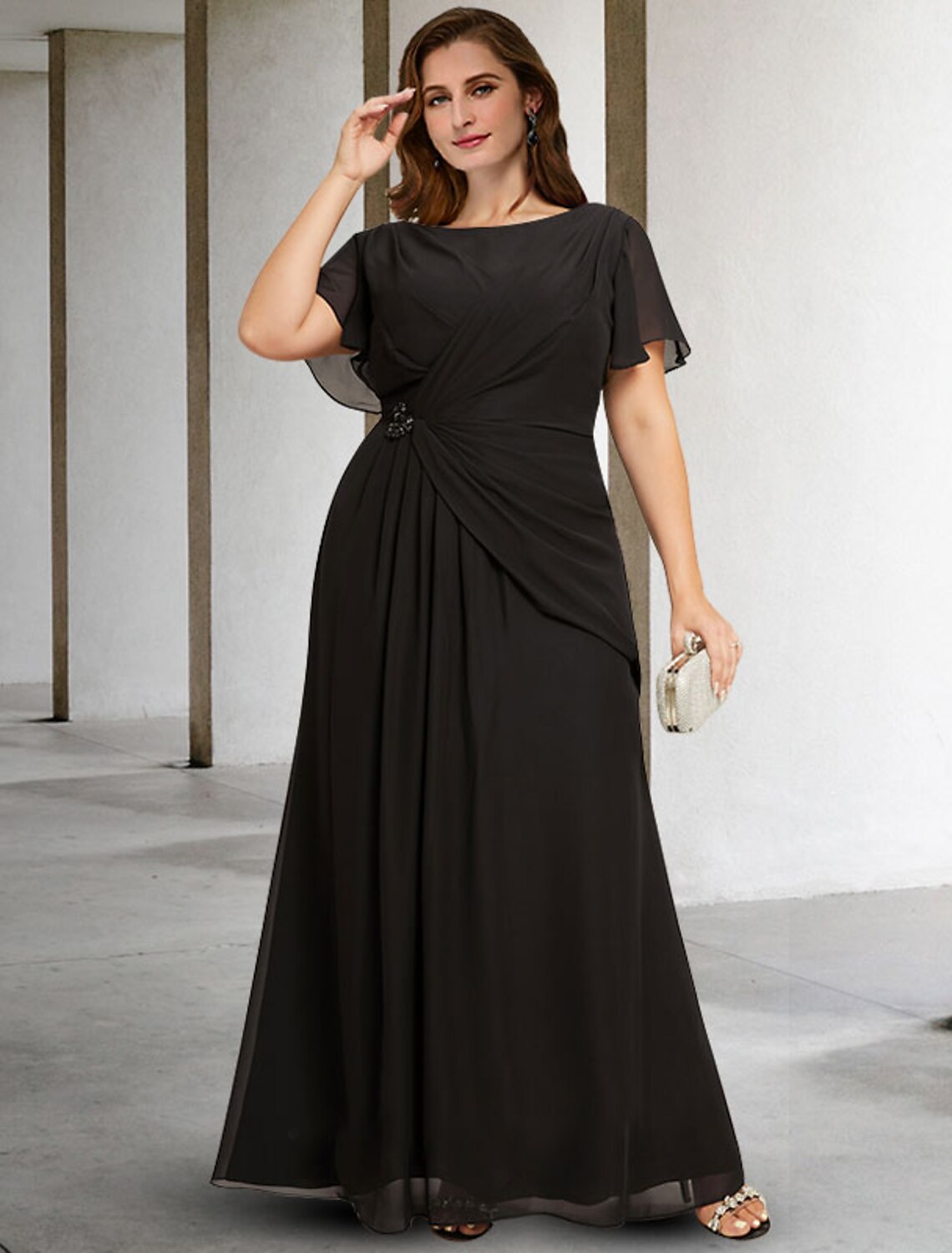 A-Line Mother of the Bride Dresses Plus Size Hide Belly Curve Elegant Dress Formal Floor Length Sleeveless Jewel Neck Chiffon with Ruched Crystals Fall by YiHuiw