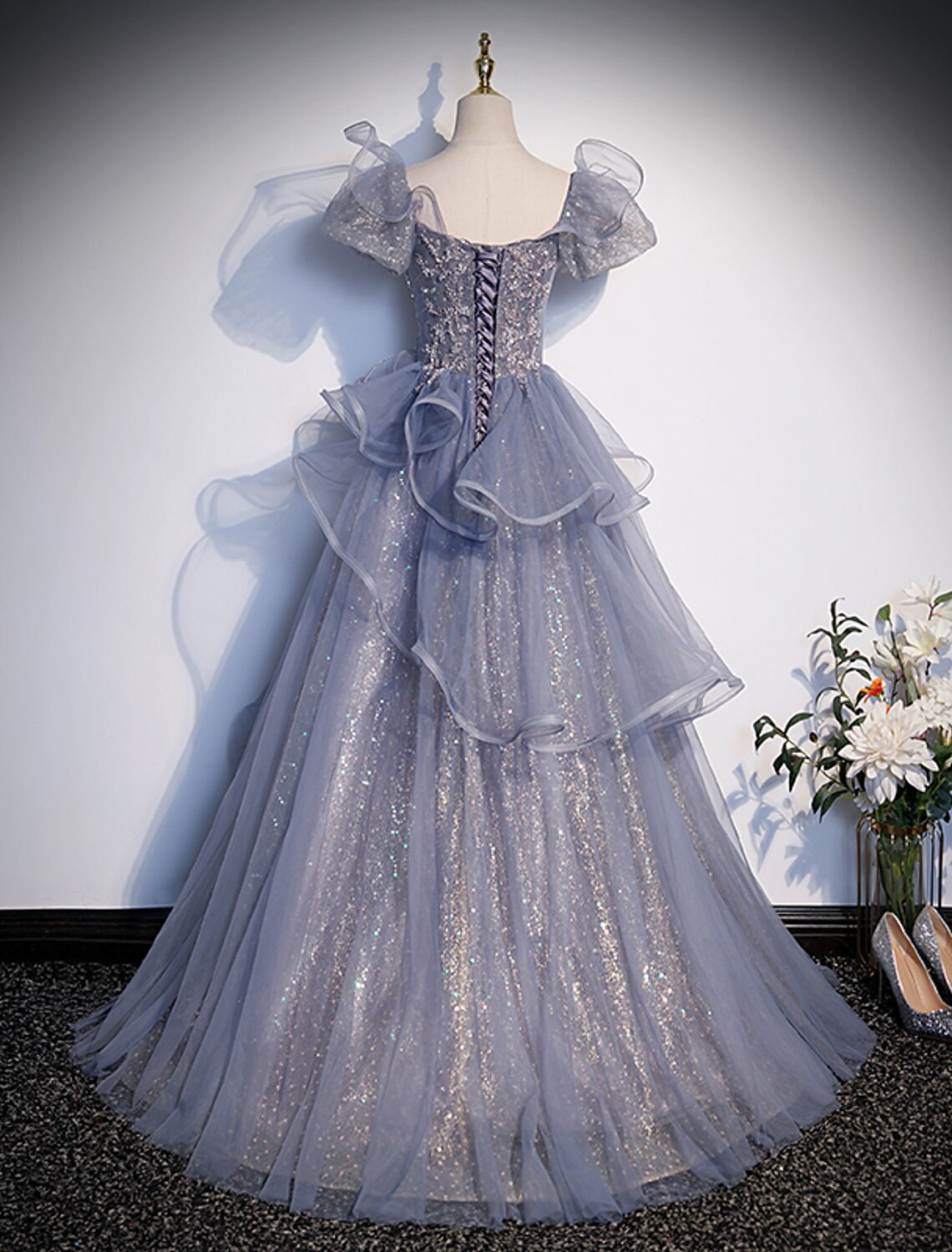 Ball Gown Quinceanera Dresses Princess Dress Performance Floor Length Short Sleeve Square Neck Tulle with Crystals Ruffles