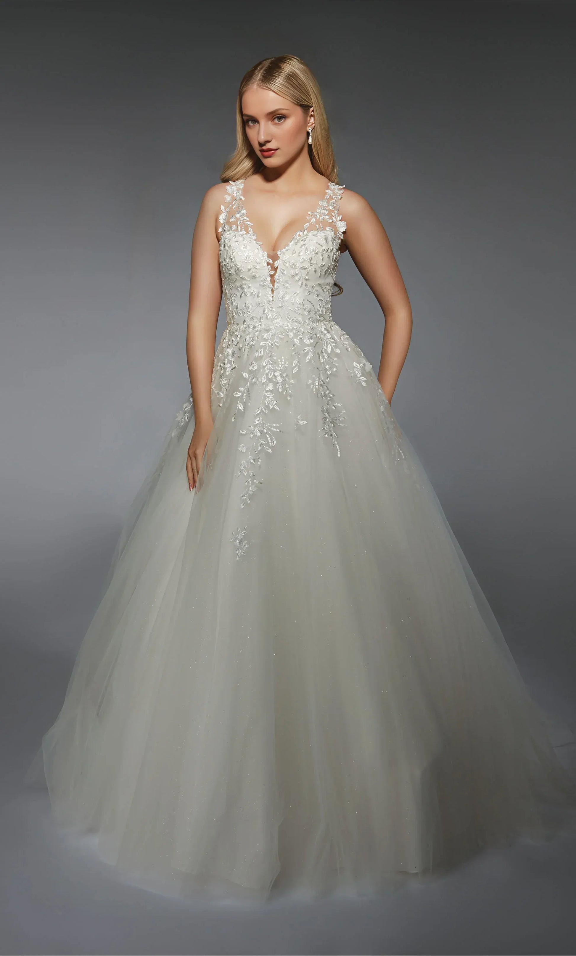 A-Line Lace Floor-Length Wedding Dress - Yihuiw by Yihuiw