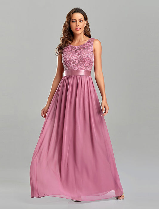 A-Line Evening Gown Empire Dress Party Wear Wedding Guest Floor Length Short Sleeve Jewel Neck Chiffon with Embroidery by YiHuiw