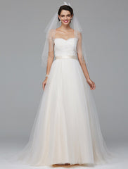 A-Line Wedding Dresses Sweetheart Neckline Court Train Lace Tulle Sleeveless Wedding Dress in Color with Sash / Ribbon Buttons