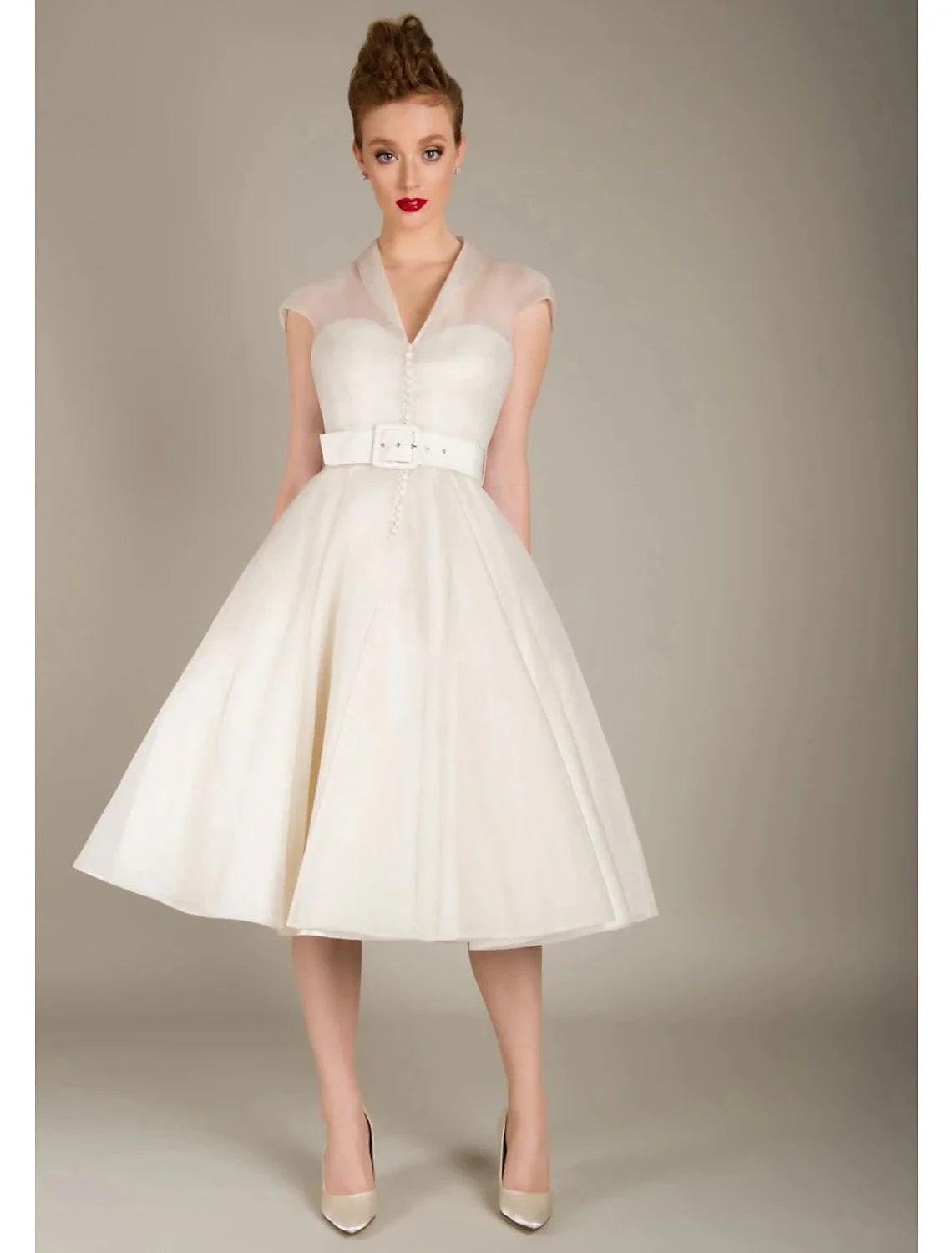 A-Line Cocktail Dresses 1950s Dress Graduation Cocktail Party Knee Length Sleeveless V Neck Wednesday Addams Family Tulle with Sash / Ribbon by YiHuiw