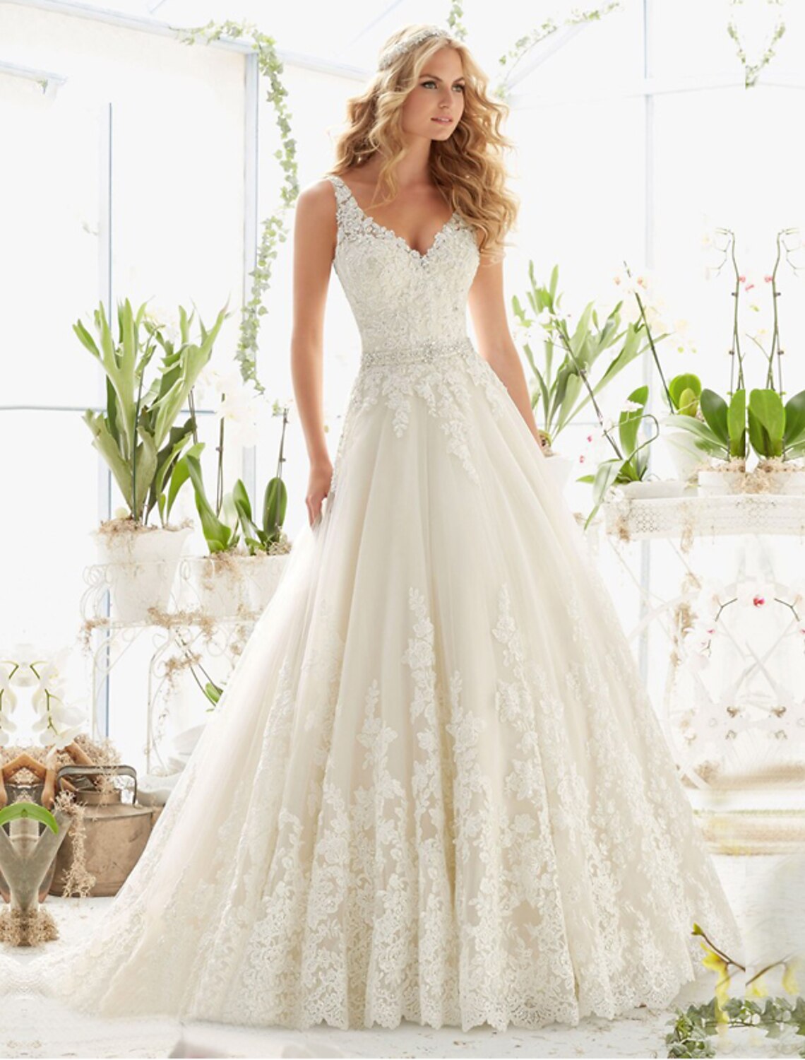 Engagement Open Back Sexy Formal Wedding Dresses A-Line V Neck Sleeveless Court Train Lace Bridal Gowns With Summer Wedding Party, Women's Clothing by YiHuiw