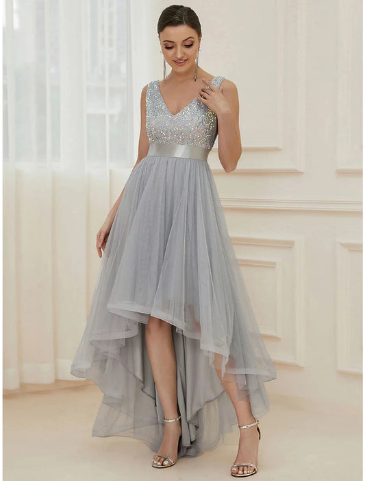 A-Line Bridesmaid Dress V Neck Sleeveless Elegant Asymmetrical Sequined with Sequin / Tier by YiHuiw