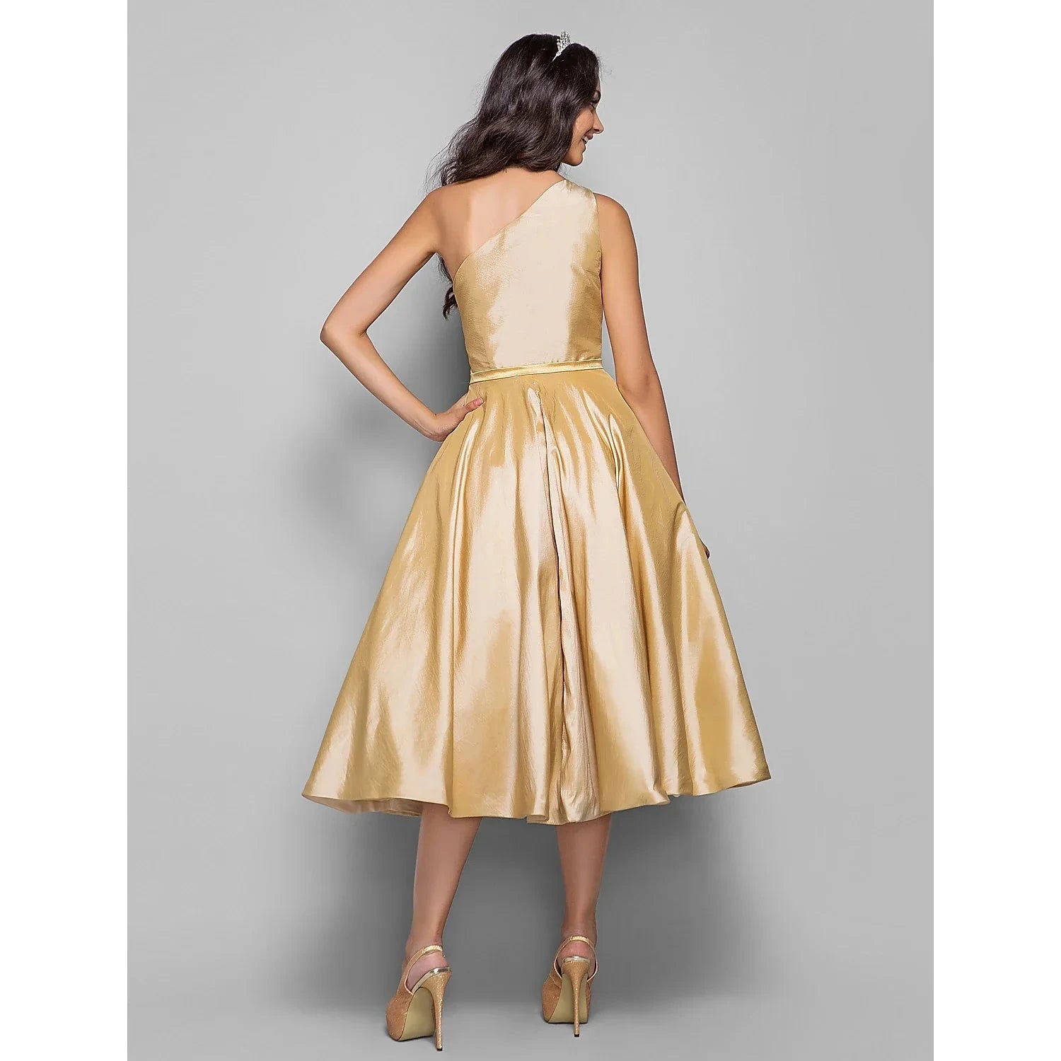 A-Line Minimalist Elegant Cocktail Party Wedding Party Dress One Shoulder Sleeveless Tea Length Taffeta with Sash / Ribbon by YiHuiw