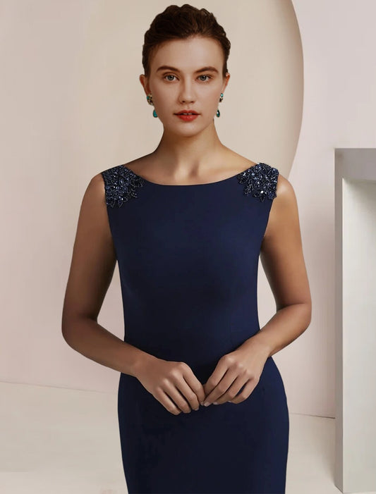 Mermaid / Trumpet Mother of the Bride Dress Formal Wedding Guest Elegant Scoop Neck Sweep / Brush Train Chiffon Sleeveless with Beading by YiHuiw