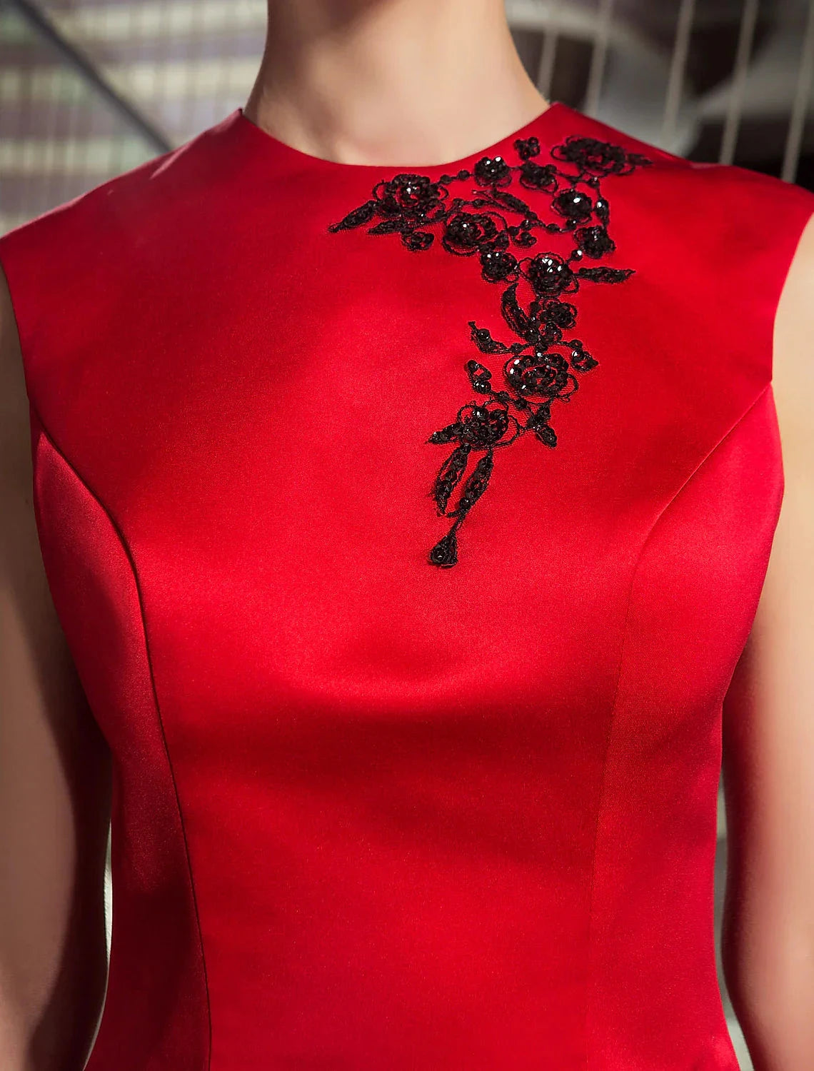 A-Line Elegant Dress Christmas Homecoming Knee Length Sleeveless Jewel Neck Satin with Beading Appliques by YiHuiw