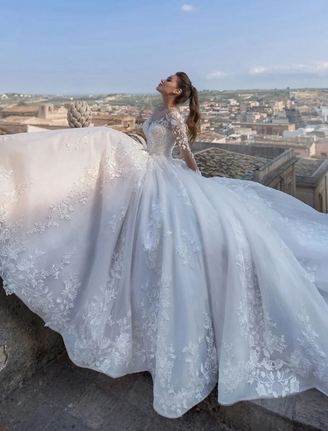 Engagement Sexy Fall Formal Wedding Dresses Ball Gown V Neck Long Sleeve Chapel Train Lace Bridal Gowns With Appliques Summer Wedding Party Women‘s Clothing by YiHuiw