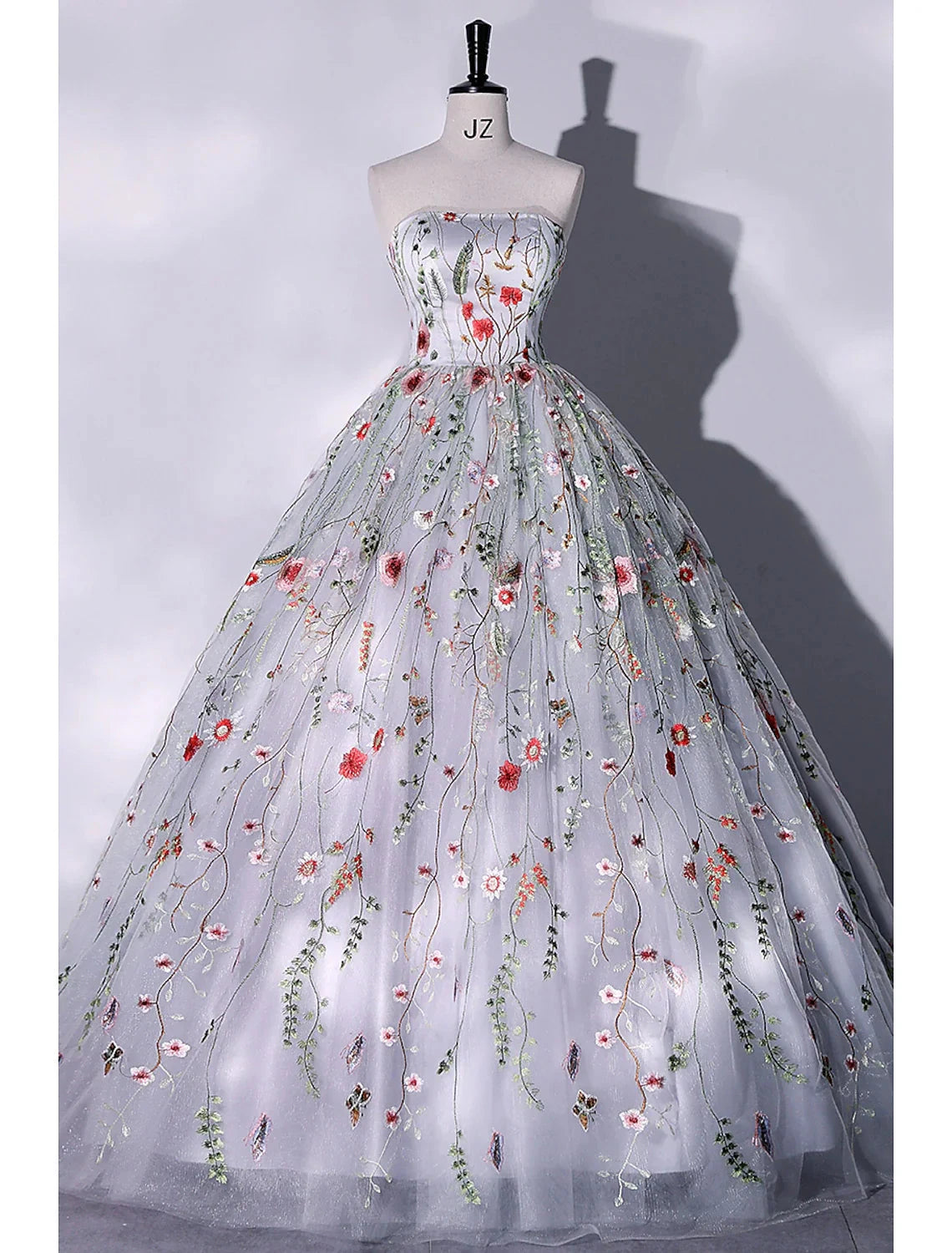 Ball Gown Evening Gown Elegant Dress Quinceanera Birthday Floor Length Sleeveless Strapless Lace with Slit Embroidery Appliques by YiHuiw